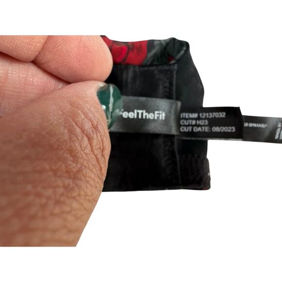 Torrid Red Bkack Rose Floral Push Up Plus Size Bra size 44C - Picture 7 of 8